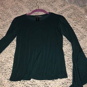 women’s shirt
